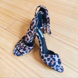 Gently worn Steve Madden leopard sandals